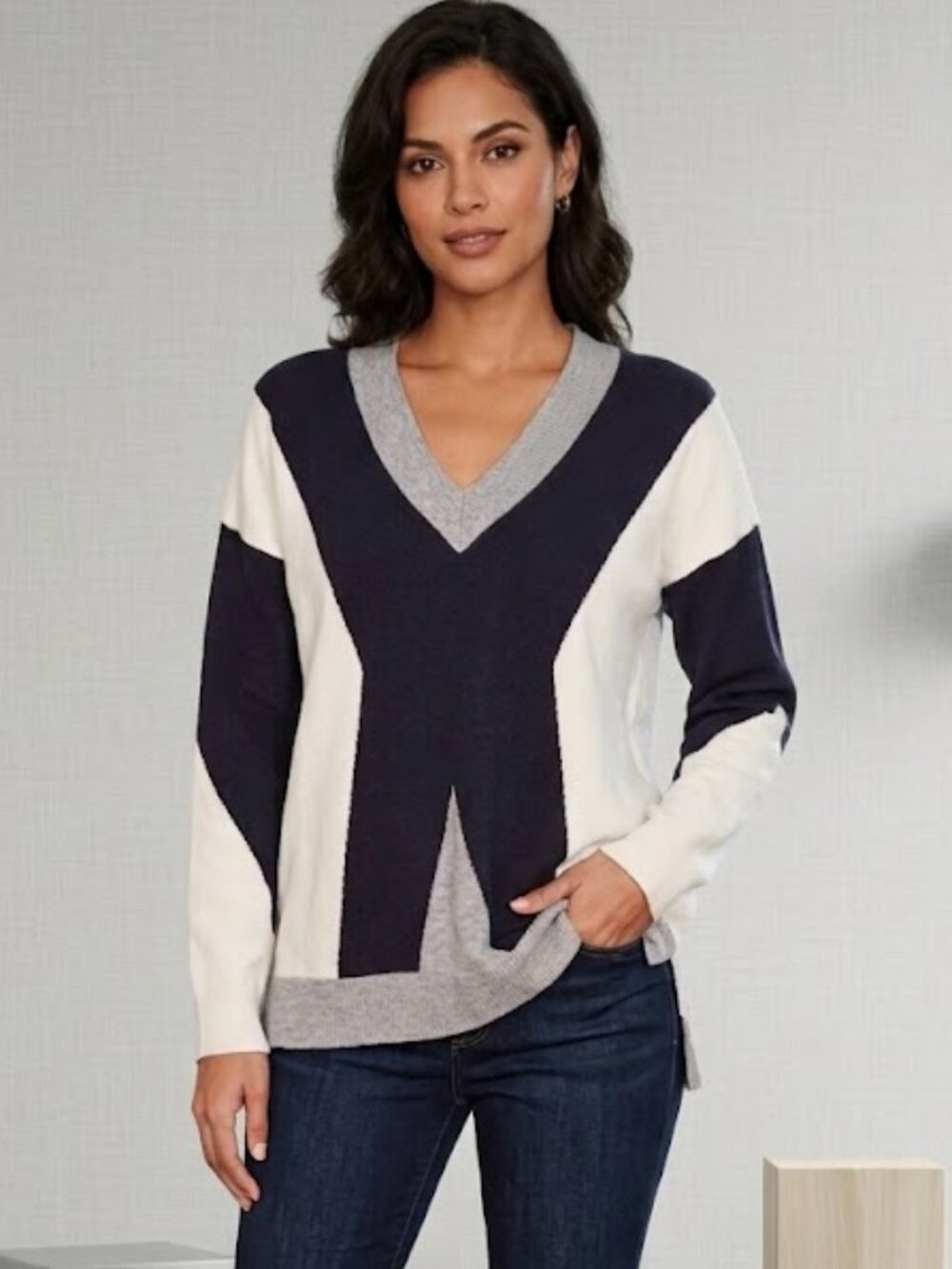 Ann Taylor NEW Cream Navy & gray V-neck Wool blend Colorblock Tunic sweater, L